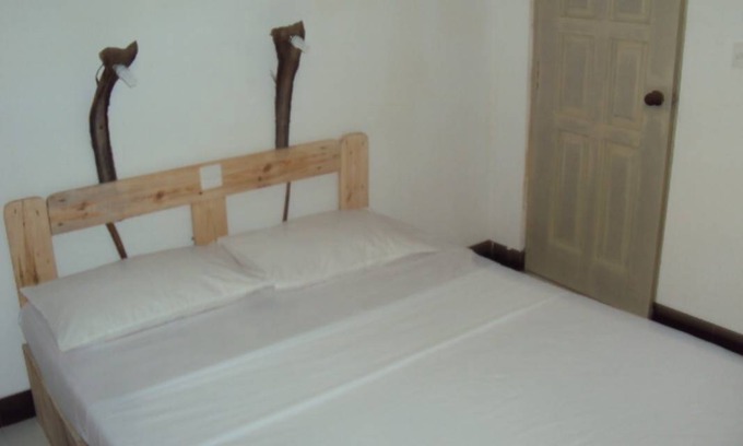 Thulhaadho Resort | Private room ∙ 2 guests