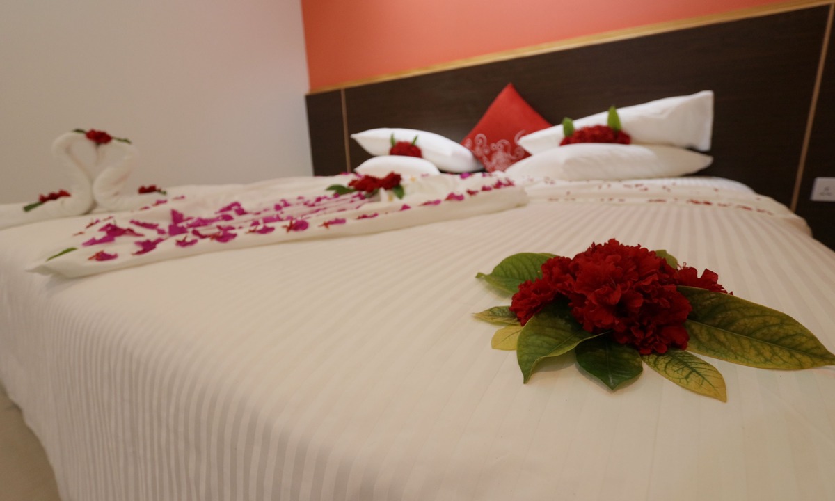 Omadhoo House | Scuba Inn