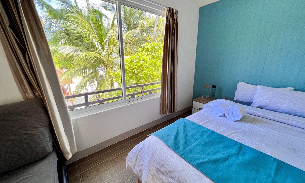 Thulusdhoo Island Hotel | Wave Crest Retreat