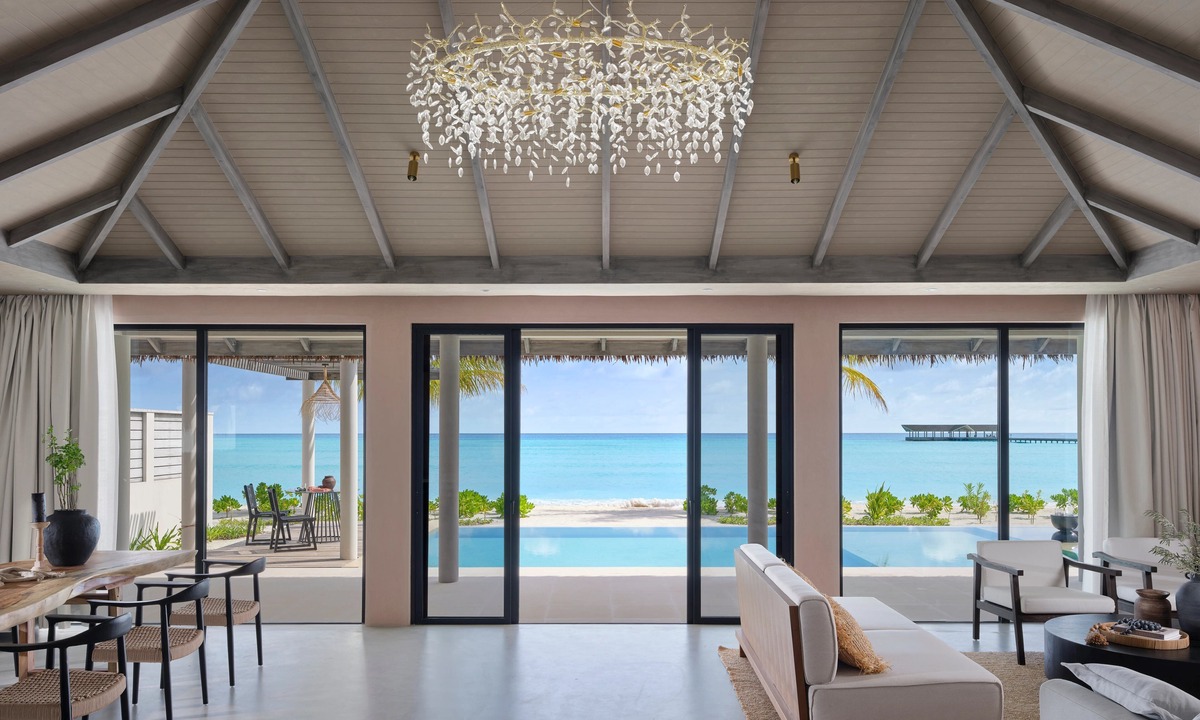 Dhiffushi Resort | Villa Haven Resort Maldives