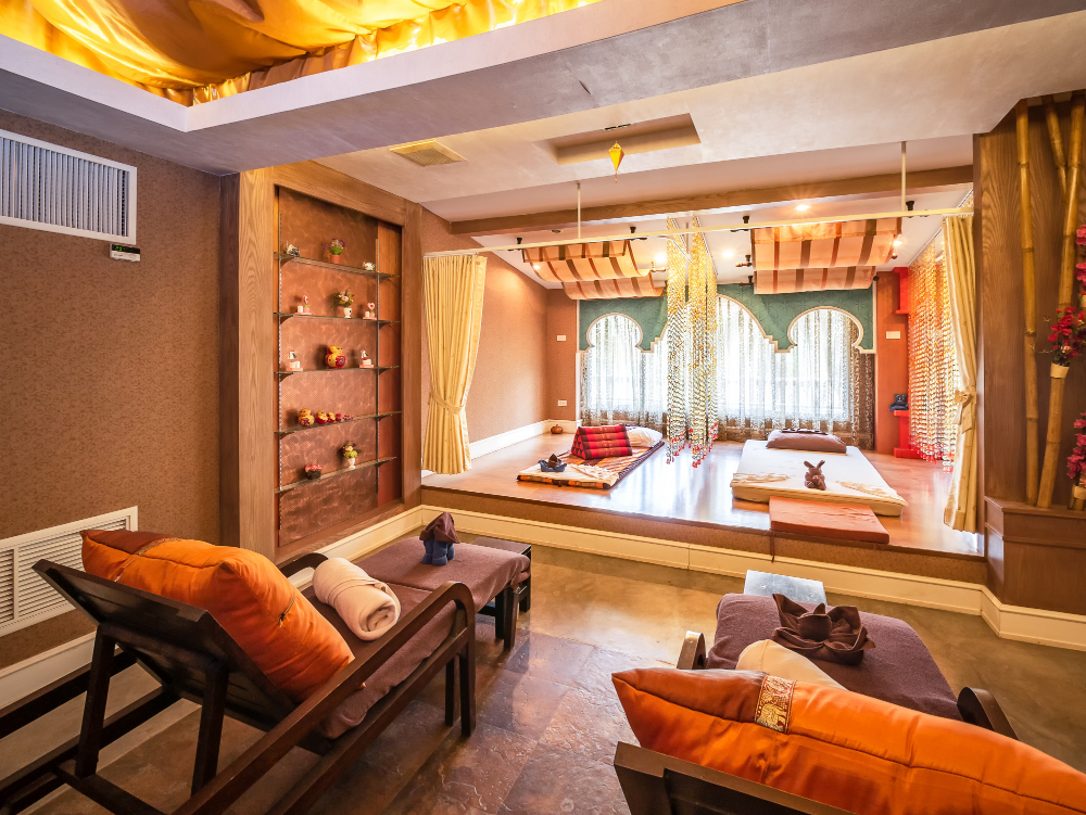 Dhigurah Bed & Breakfast | Sea view room with balcony
