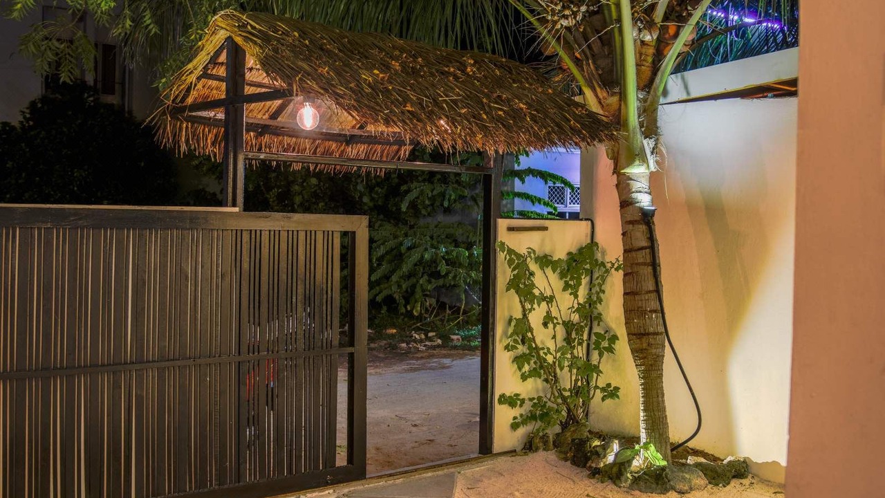 Photo of Buildings in Dhiffushi