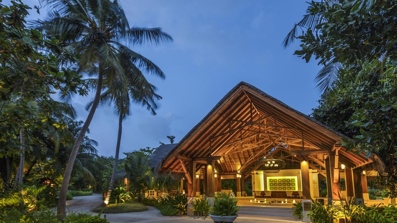 Photo of Buildings in Mudhdhoo