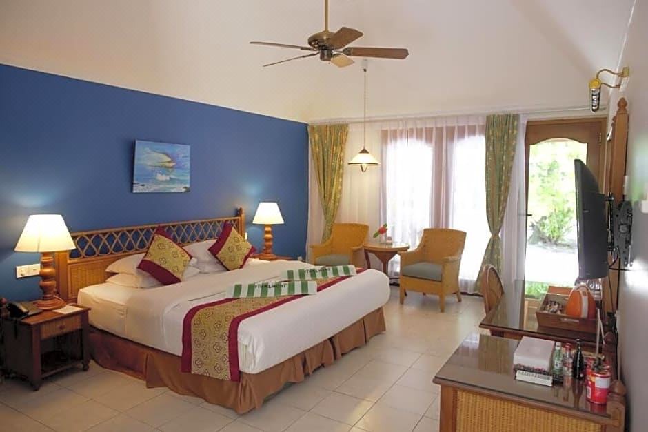 Photo of Bedroom in Fihalhohi Island