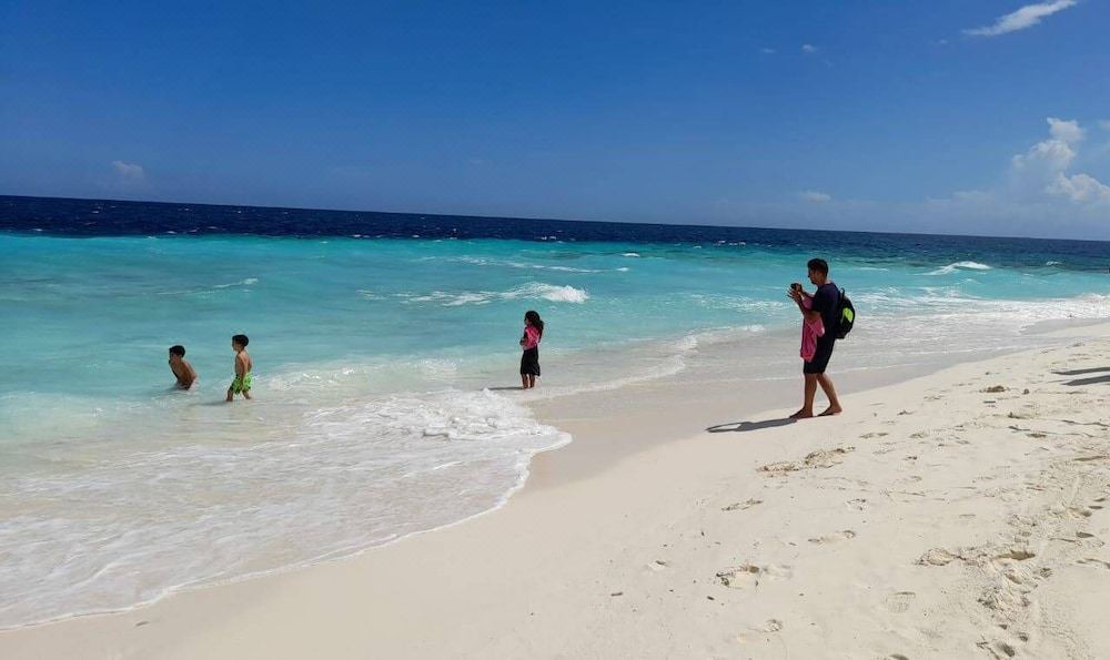 Photo of Human In Picture in Rasdhoo