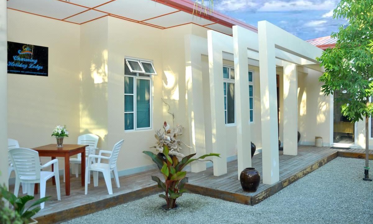 Photo of Buildings in Hulhudhoo