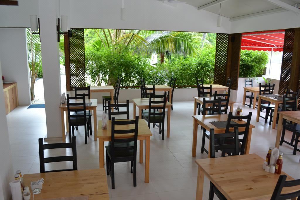 Photo of Livingroom in Dhigurah