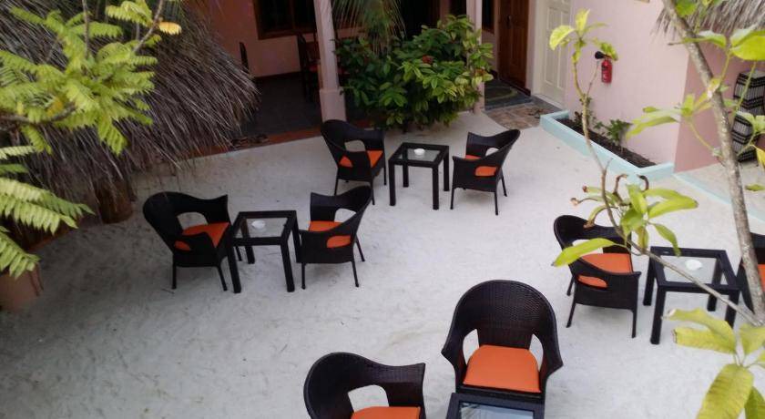 Photo of Others in Rasdhoo