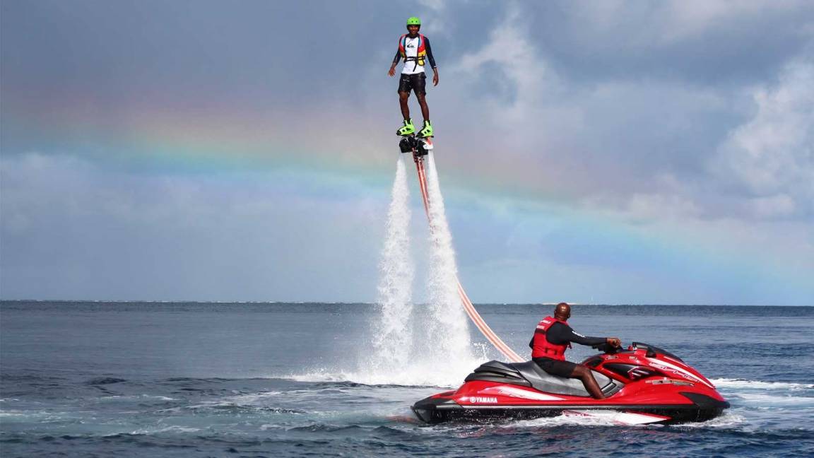Photo of Human In Picture in Thulusdhoo Island