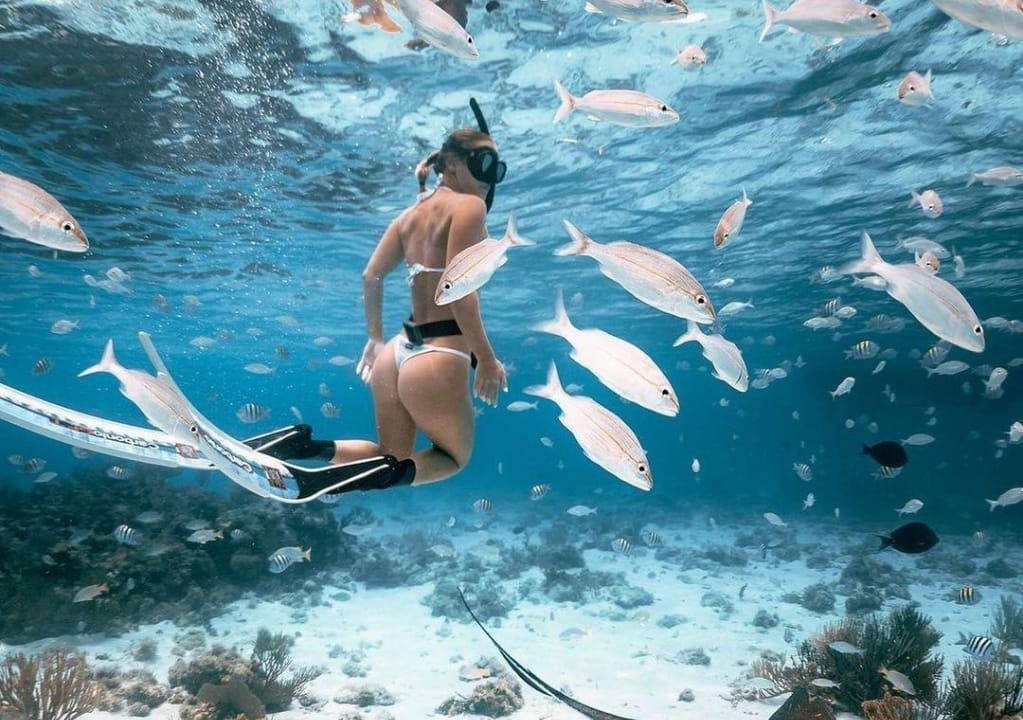 Photo of Human In Picture in Dhiffushi