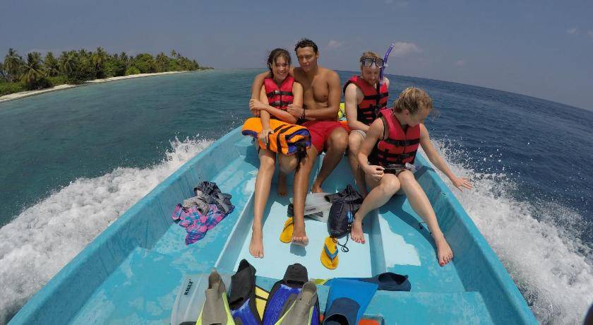 Photo of Others in Thoddoo