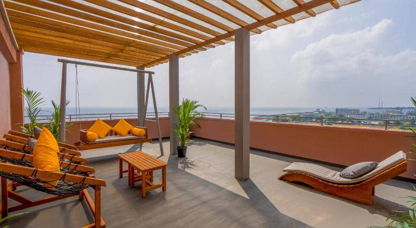 Photo of Patio Balcony in Male
