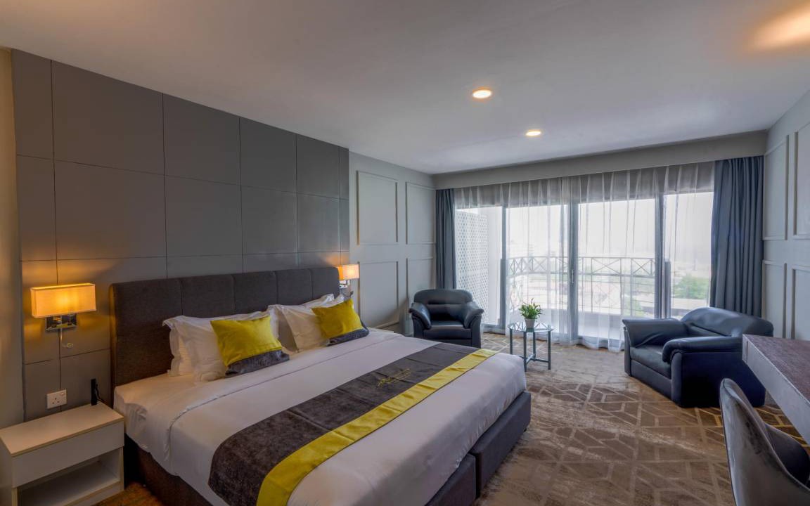Photo of Bedroom in Male