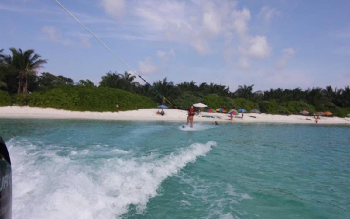 Photo of Others in Thoddoo