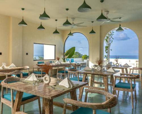 Photo of Others in Fehendhoo