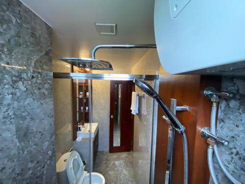 Photo of Bathroom in Male
