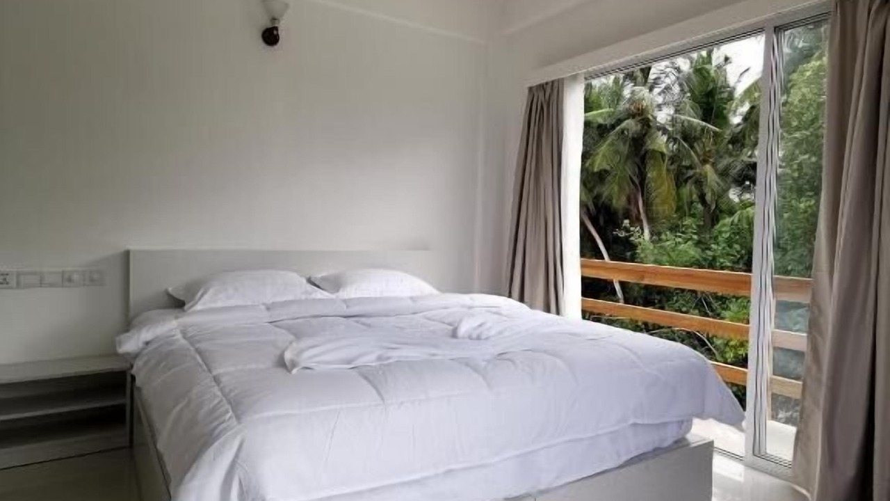 Photo of Bedroom in Hulhudhoo