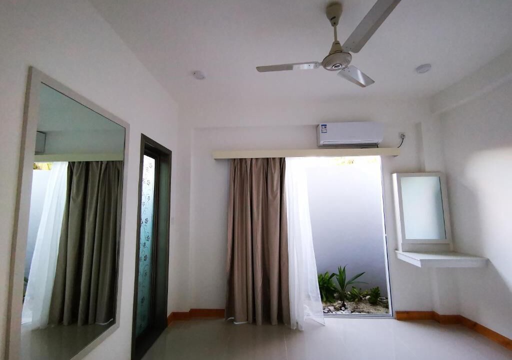 Photo of Bedroom in Hulhudhoo