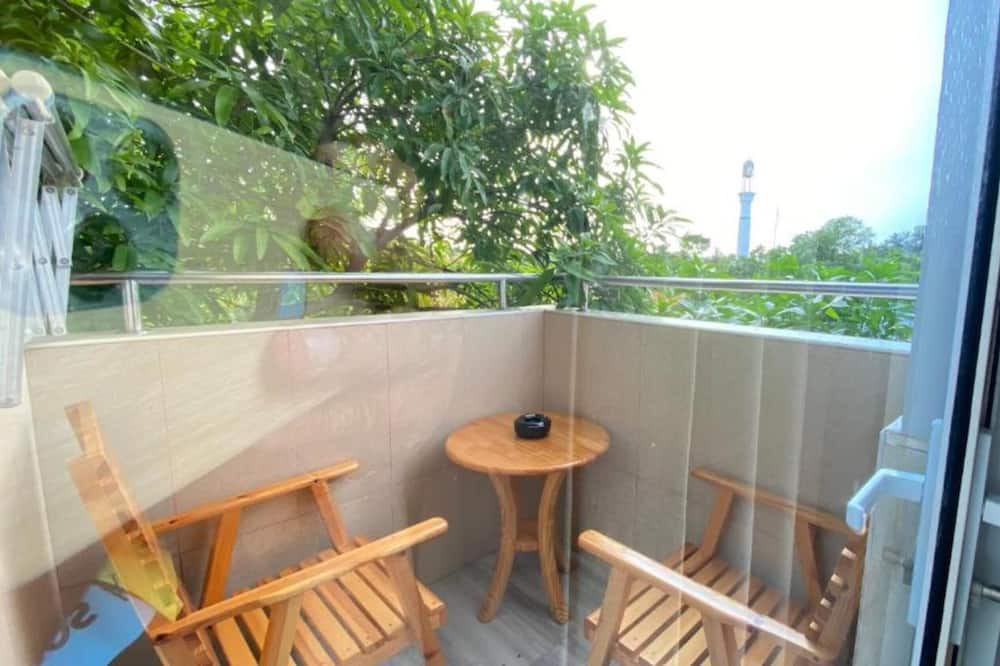 Photo of Patio Balcony in Felidhu Atoll