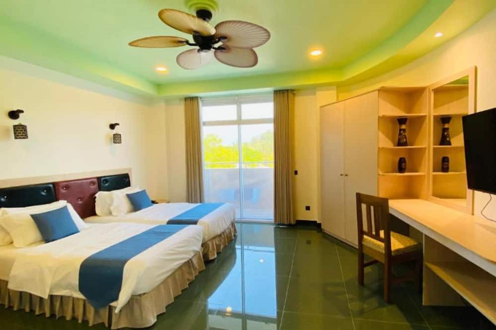 Photo of Bedroom in Felidhu Atoll
