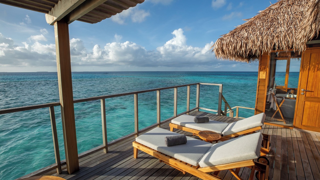 Photo of Bedroom in Dhidhoofinolhu Island