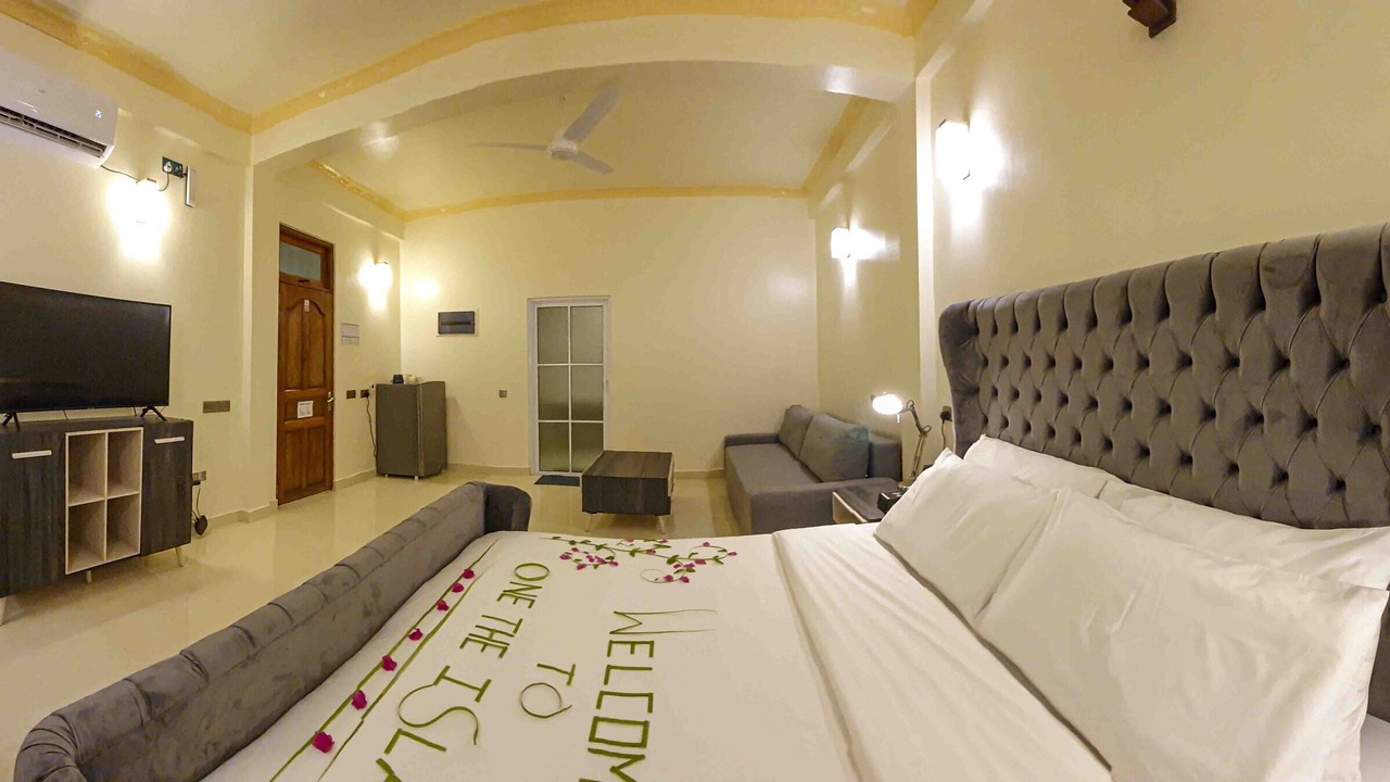 Photo of Bedroom in Naifaru