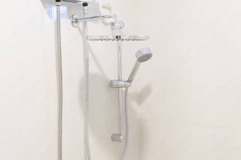 Photo of Bathroom in Magoodhoo
