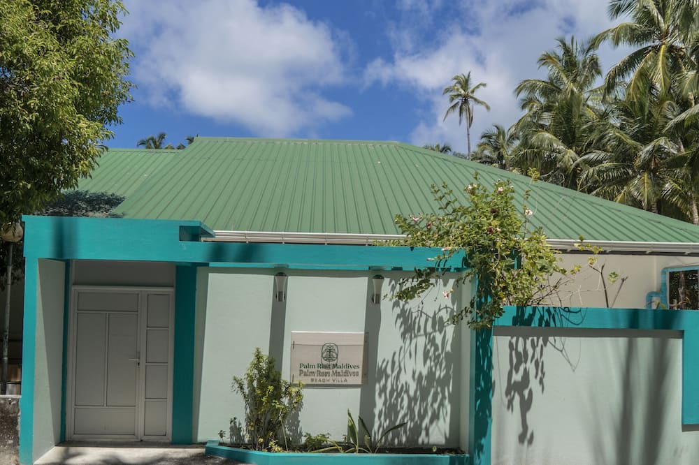 Photo of Outdoor in Magoodhoo