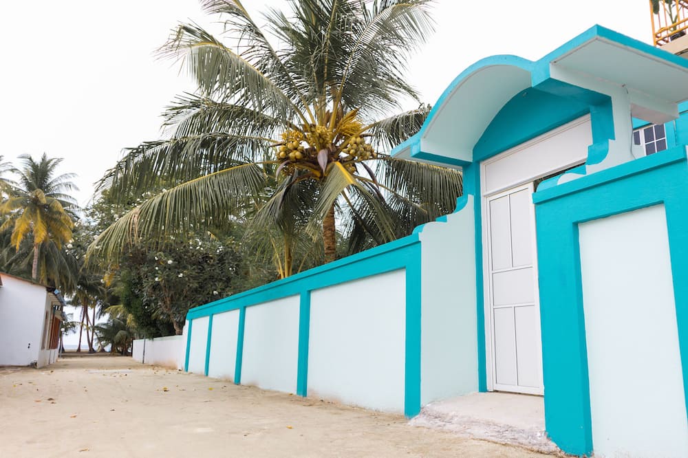 Photo of Outdoor in Magoodhoo