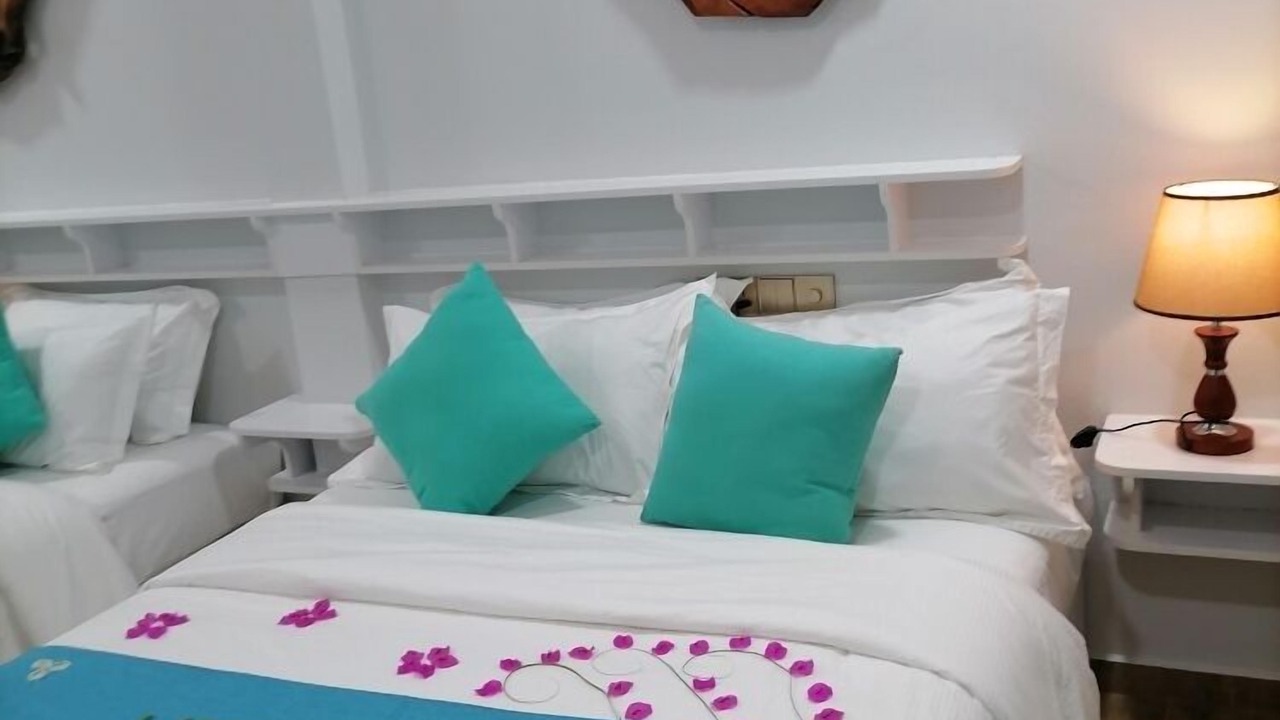 Photo of Bedroom in Fulhadhoo