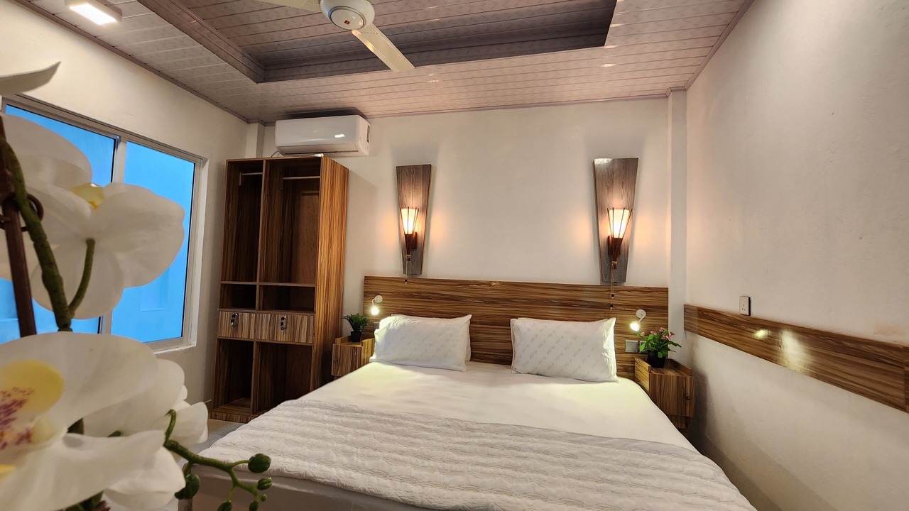 Photo of Bedroom in Thulusdhoo Island