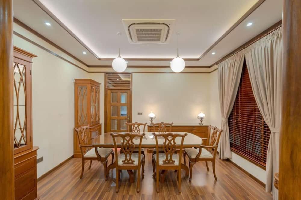 Photo of Kitchen in Fuvahmulah