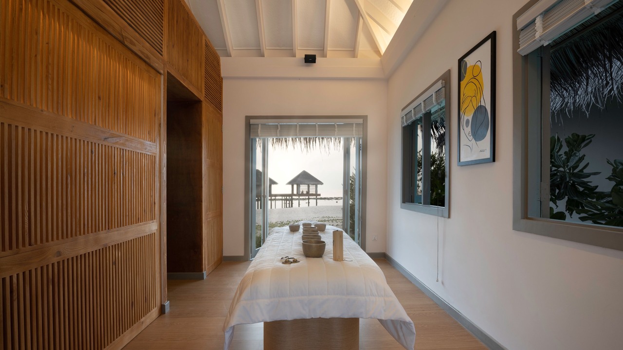 Photo of Bedroom in Maamigili Island
