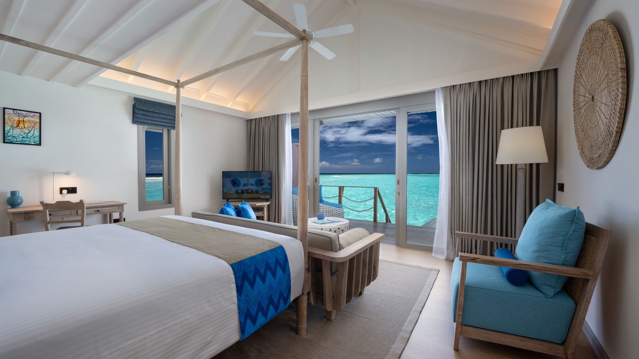 Photo of Bedroom in Maamigili Island