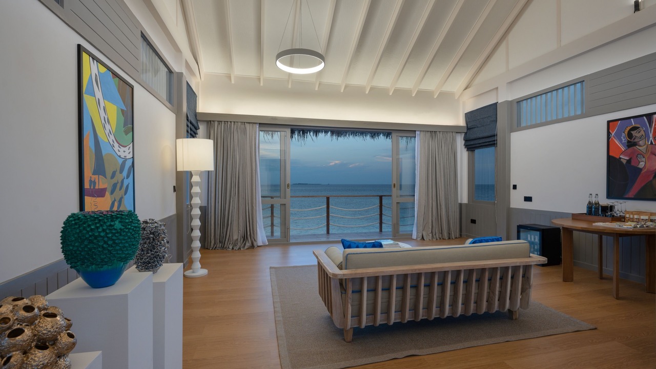 Photo of Bedroom in Maamigili Island