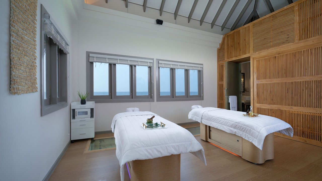 Photo of Bedroom in Maamigili Island