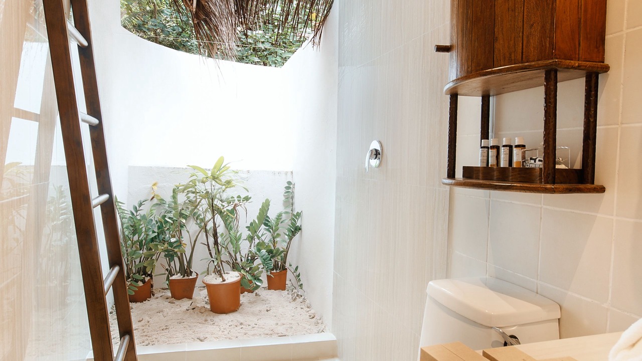 Photo of Bathroom in Makunudu