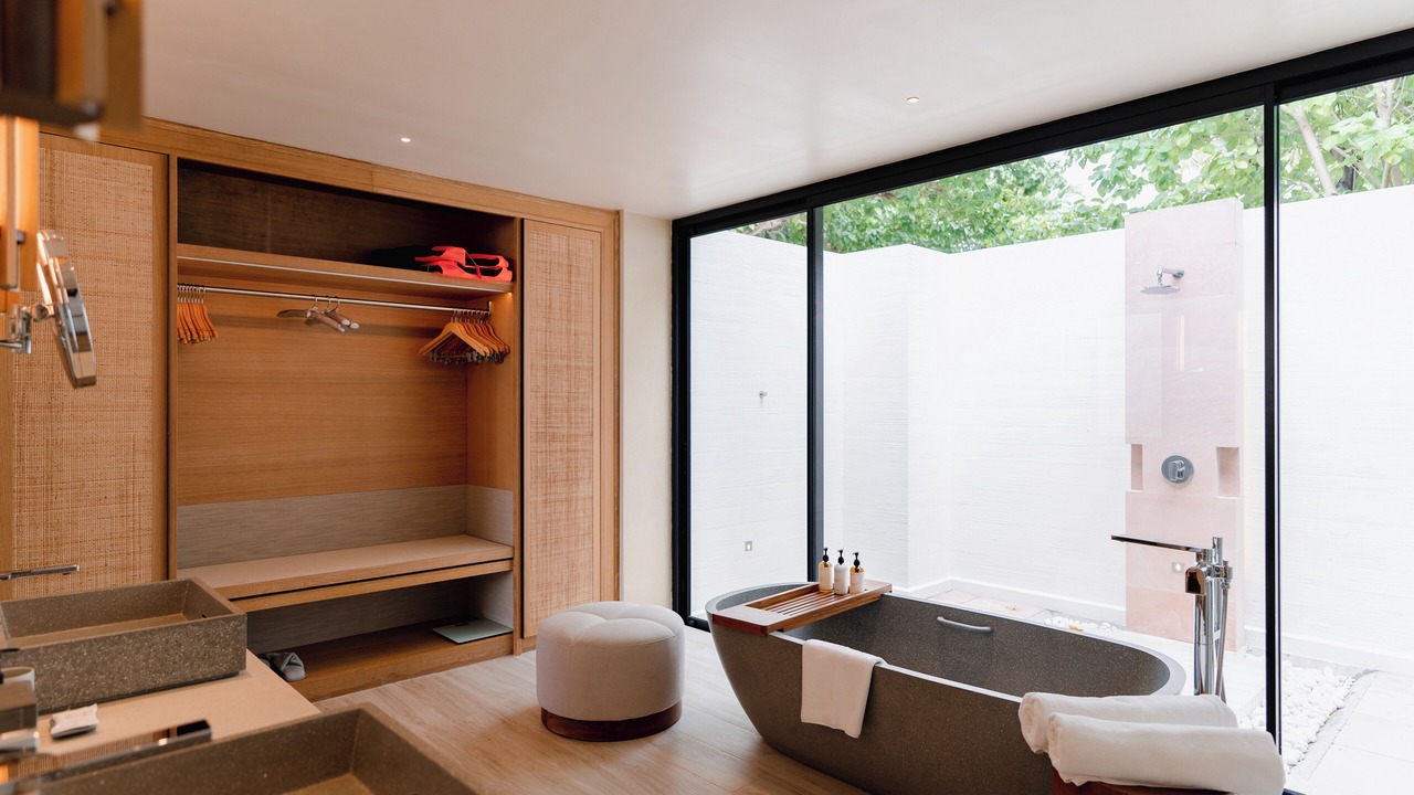 Photo of Bathroom in Kanifinolhu Island