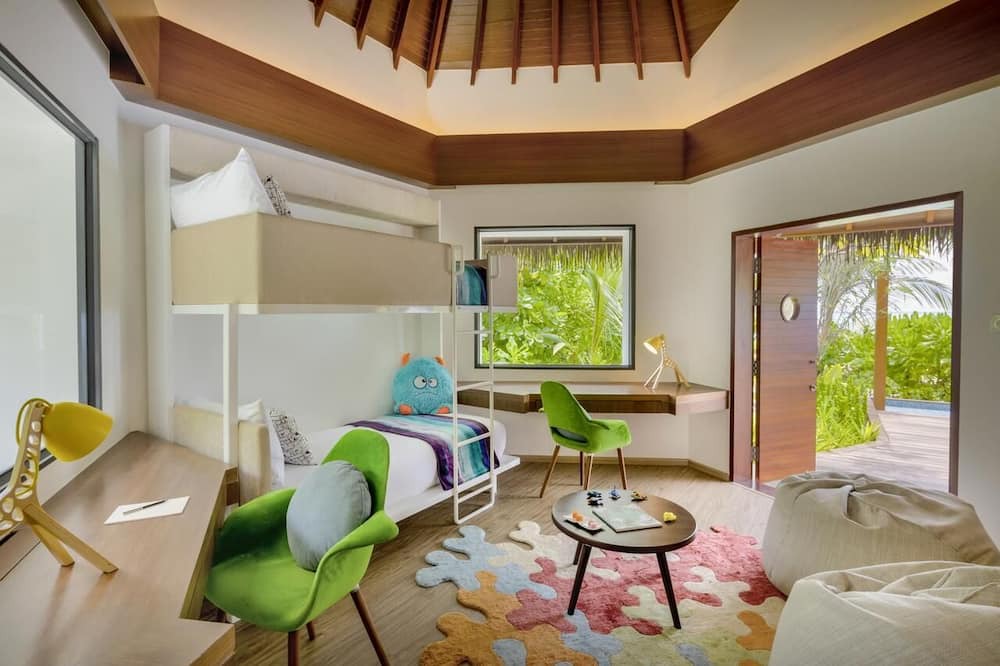 Photo of Livingroom in Maamutaa Island
