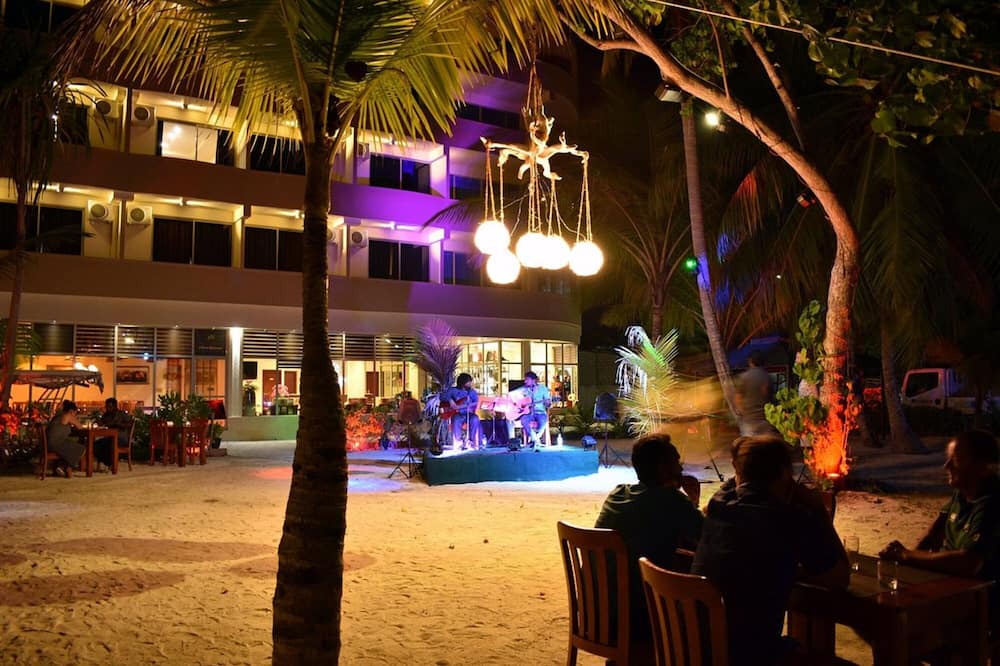 Photo of Outdoor in Thulusdhoo Island