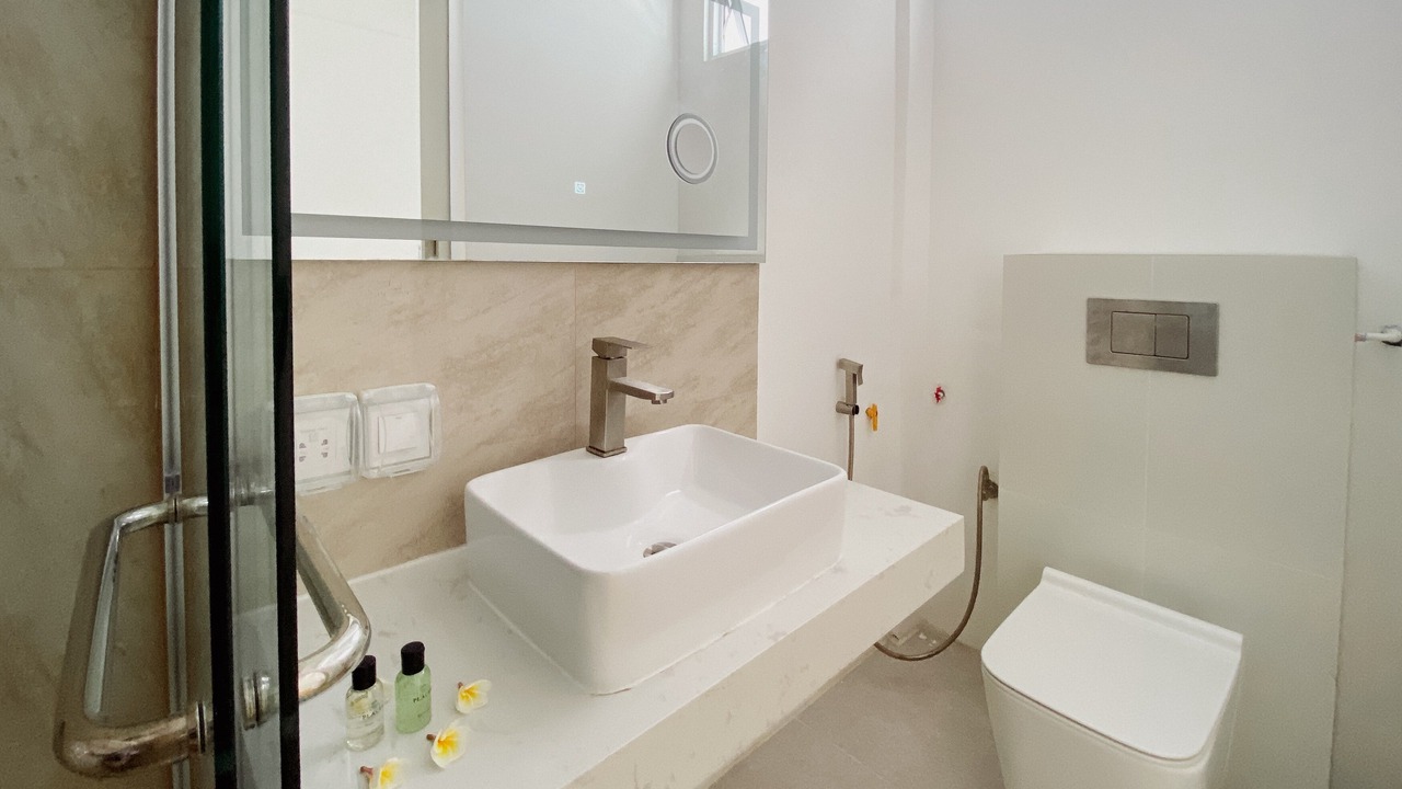 Photo of Bathroom in Thulusdhoo Island