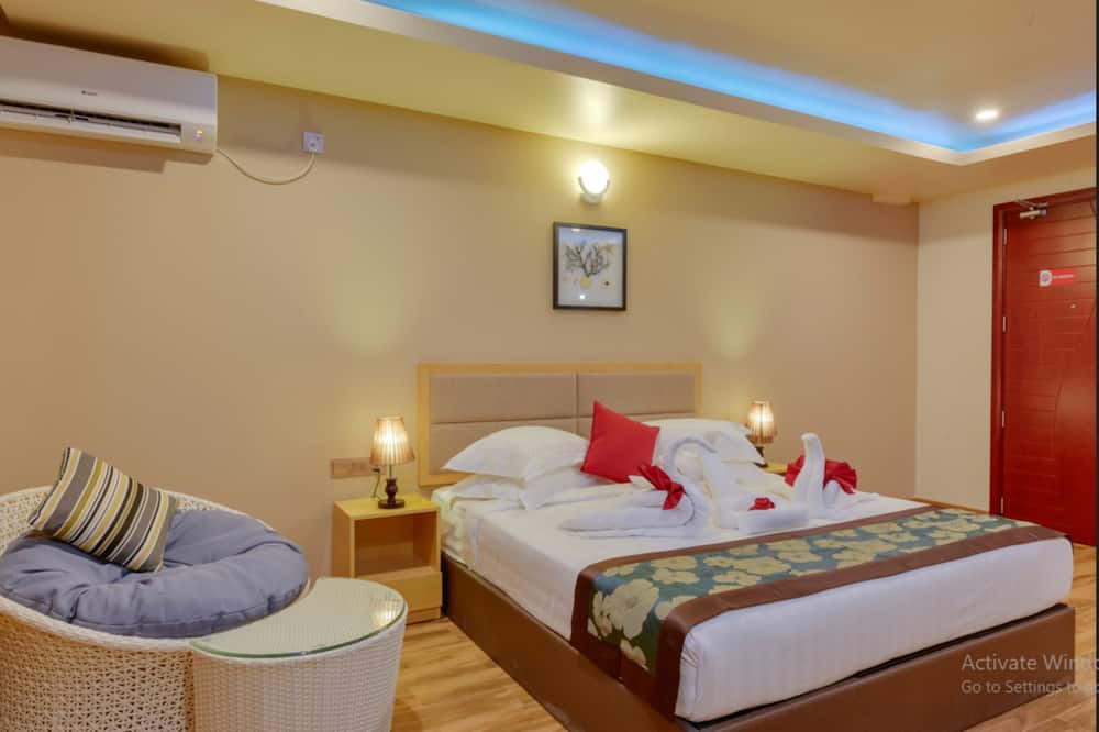 Photo of Bedroom in Thulusdhoo Island