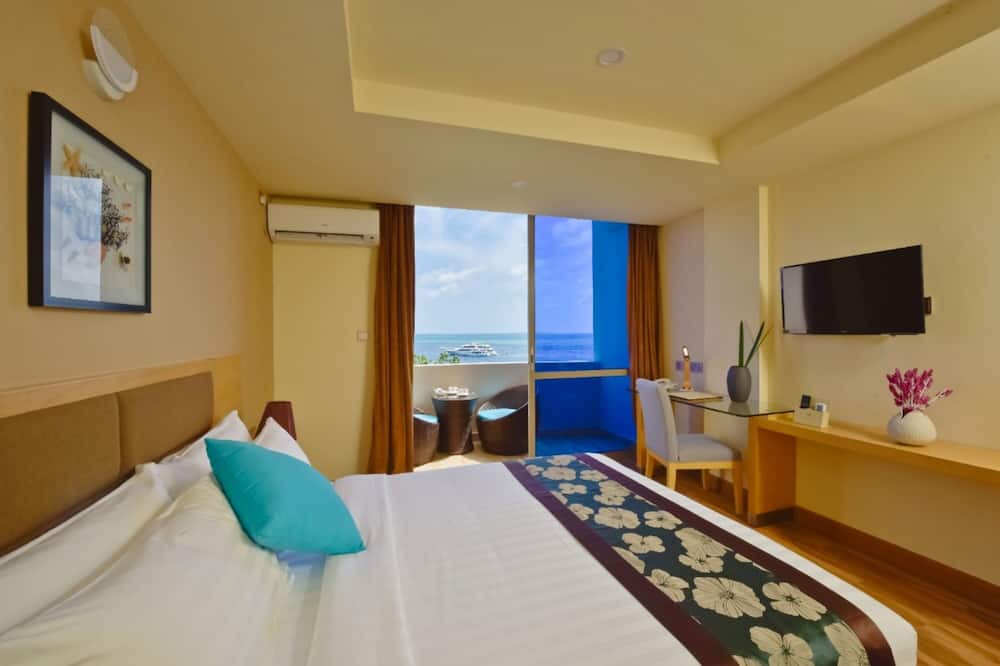 Photo of Bedroom in Thulusdhoo Island