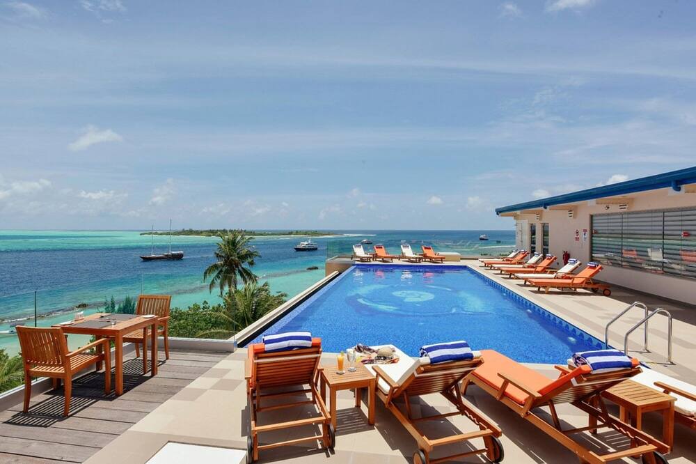 Photo of Outdoor in Thulusdhoo Island