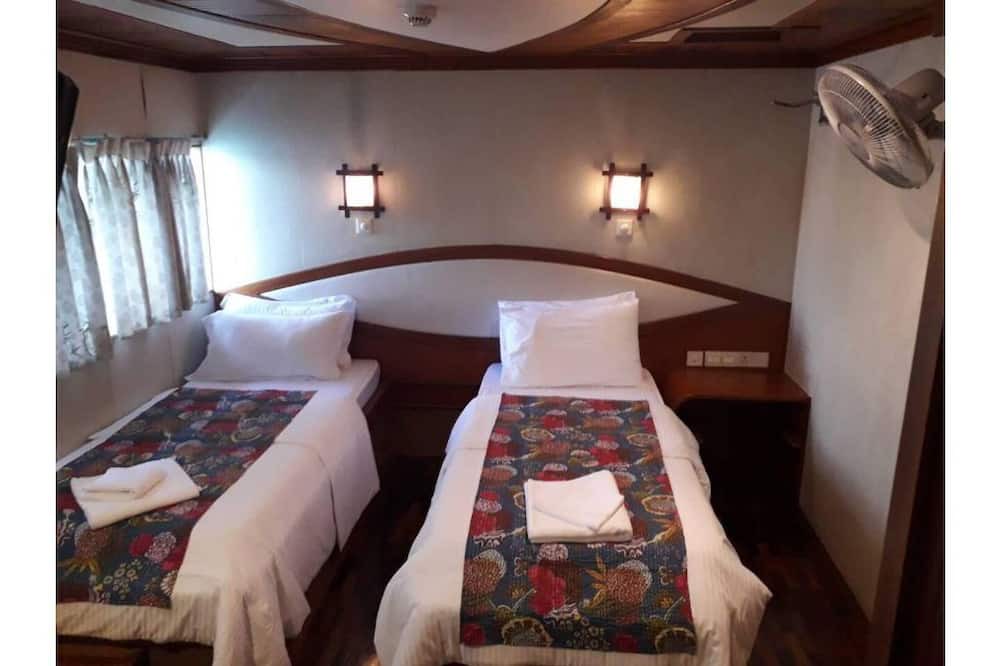 Photo of Bedroom in Vaavu Atoll