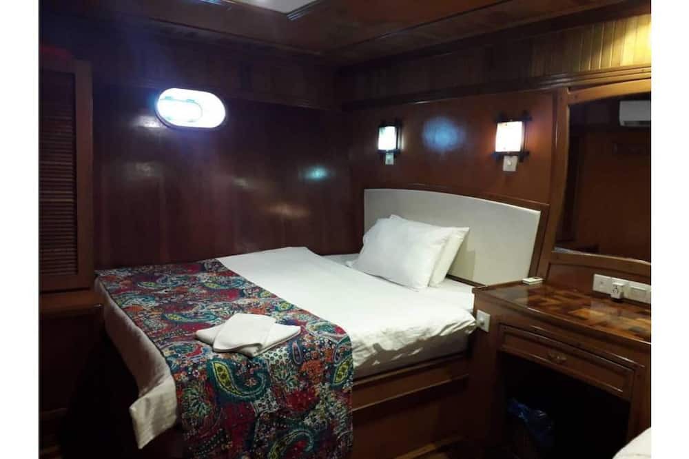Photo of Bedroom in Vaavu Atoll