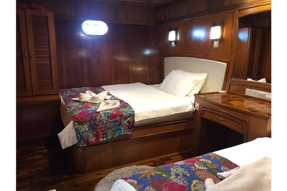 Photo of Bedroom in Vaavu Atoll
