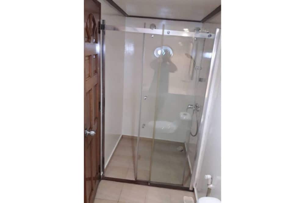 Photo of Bathroom in Vaavu Atoll