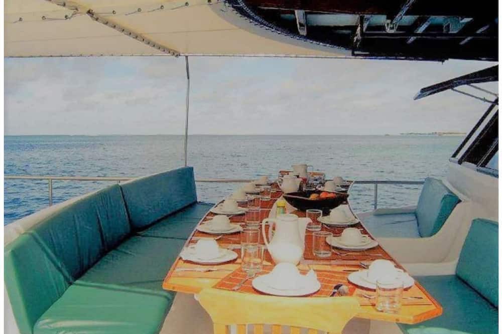 Photo of Others in Vaavu Atoll