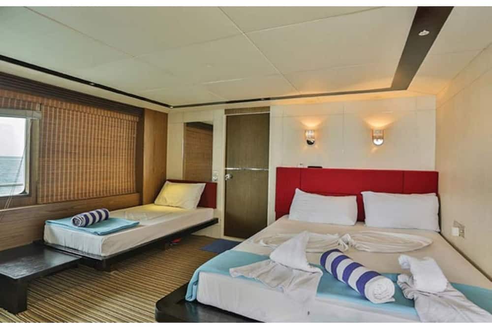 Photo of Bedroom in Vaavu Atoll
